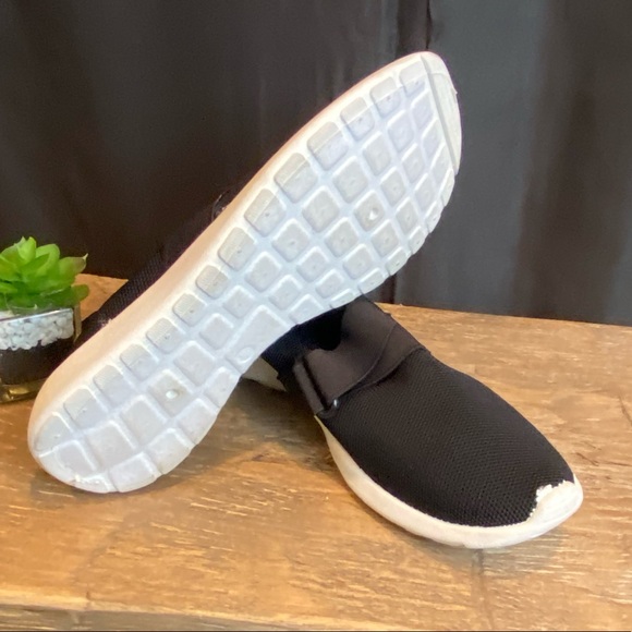 Comfy Fabric Slip onSneaker π - Picture 8 of 10